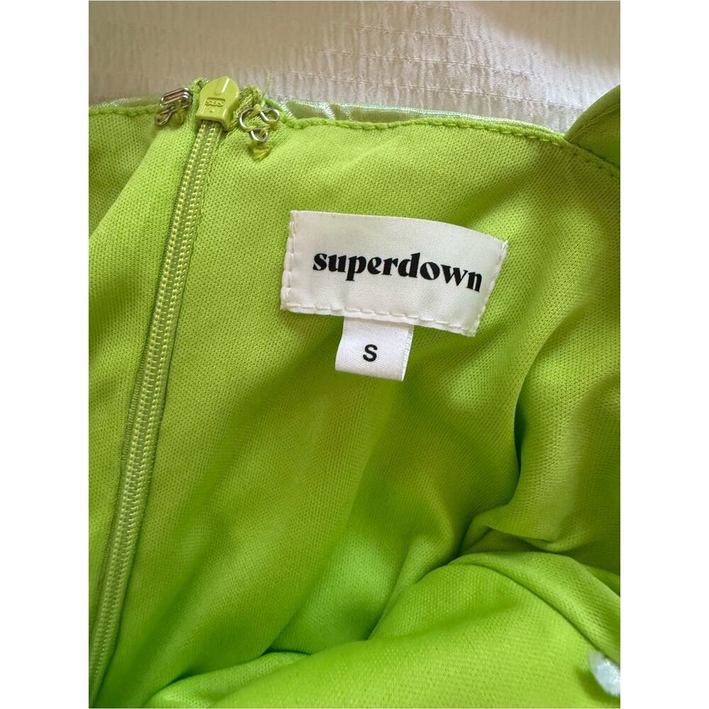 REVOLVE Superdown Kerrie Deep V Dress Metallic Green Ruched Mini Dress Small - Picture 6 of 10